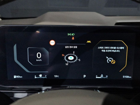 2024 Kia Carnival с пробегом 5 158 км