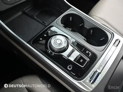 2024 Kia Carnival с пробегом 44 760 км