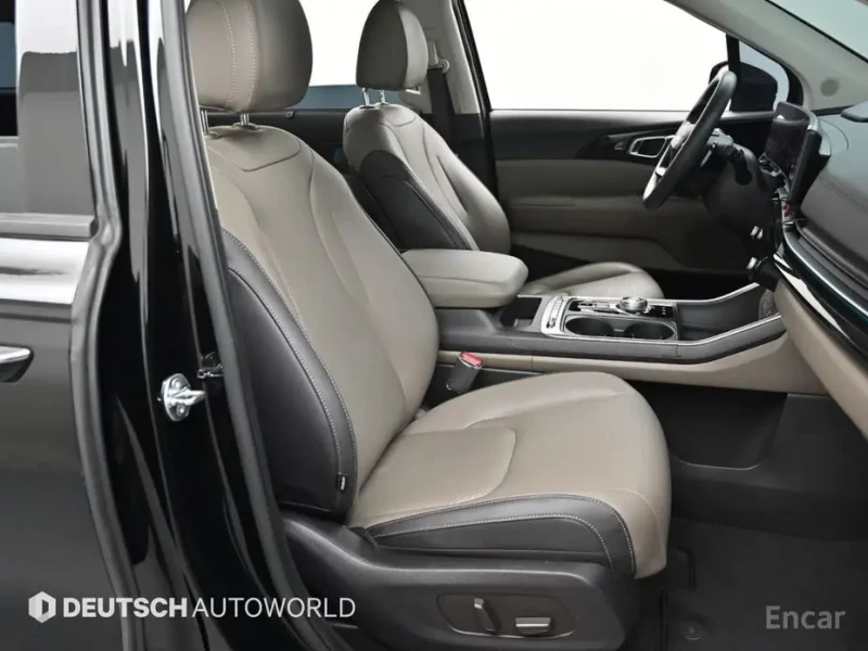 2024 Kia Carnival с пробегом 44 760 км