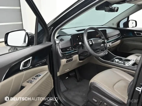2024 Kia Carnival с пробегом 44 760 км