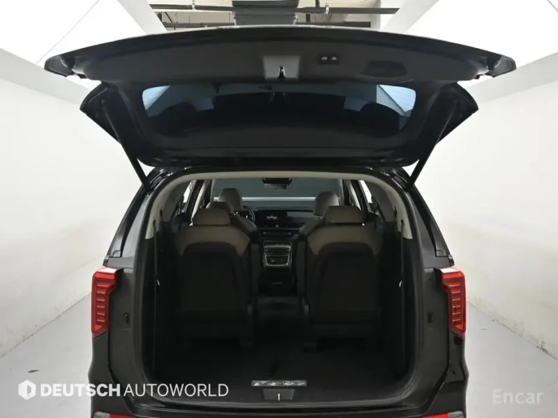 2024 Kia Carnival с пробегом 44 760 км