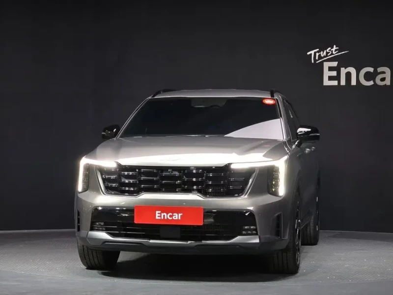 2024 Kia Sorento с пробегом 19 726 км