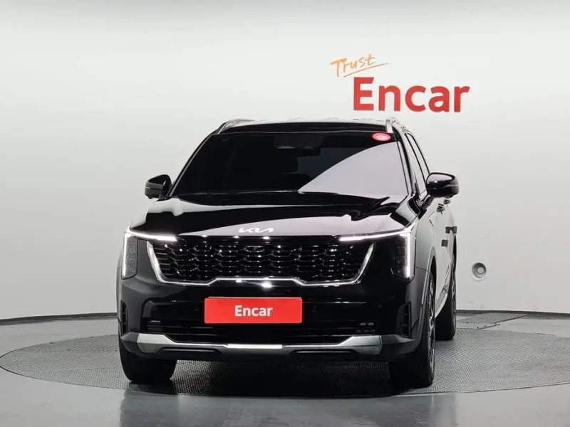 2023 Kia Sorento с пробегом 26 348 км