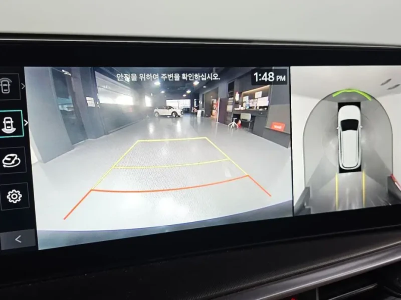 2023 Kia Sorento с пробегом 26 348 км