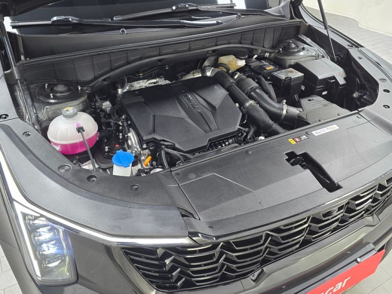 2024 Kia Sorento с пробегом 6 809 км