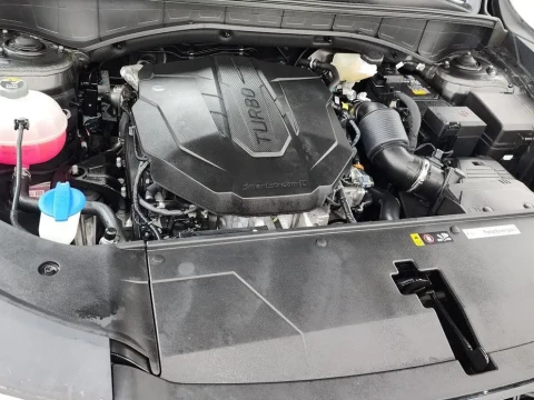 2024 Kia Sorento с пробегом 14 610 км