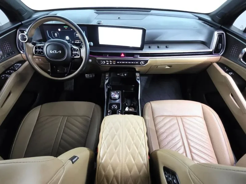 2023 Kia Sorento с пробегом 19 595 км