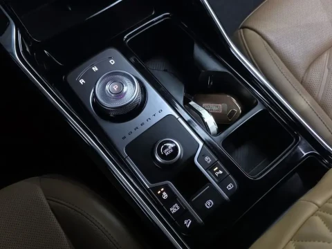 2023 Kia Sorento с пробегом 19 595 км