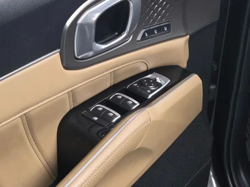 2023 Kia Sorento с пробегом 19 595 км