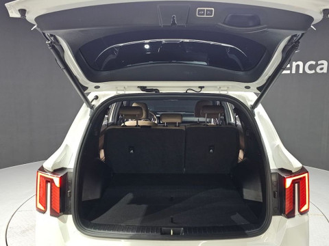 2025 Kia Sorento с пробегом 8 864 км