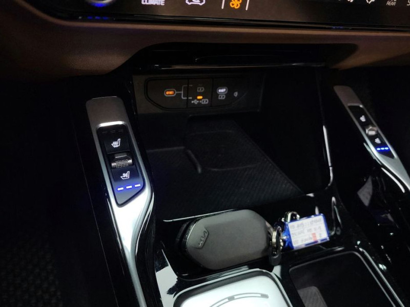 2025 Kia Sorento с пробегом 18 973 км