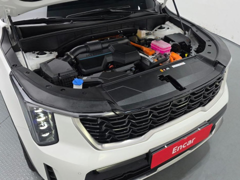 2024 Kia Sorento с пробегом 22 176 км