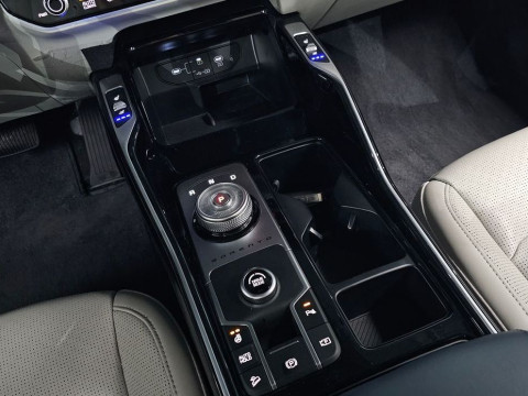 2024 Kia Sorento с пробегом 29 584 км