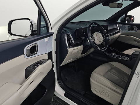 2024 Kia Sorento с пробегом 29 584 км