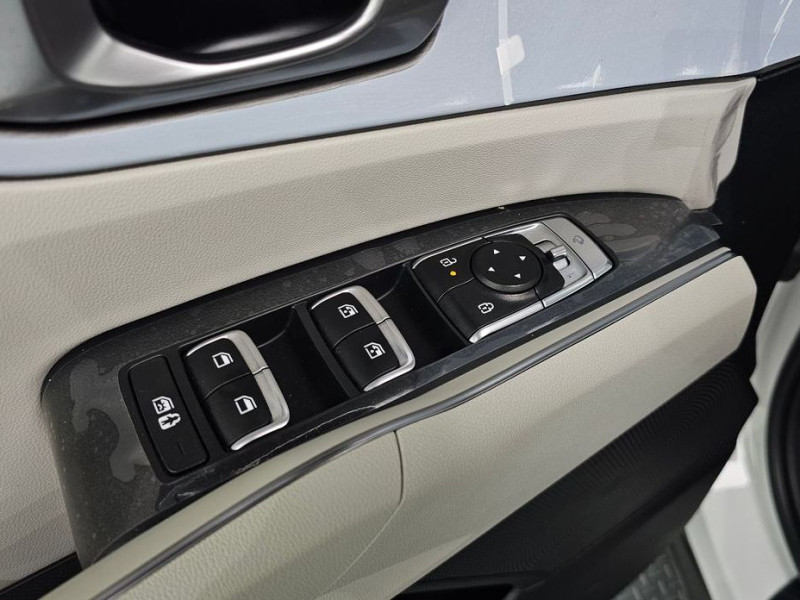 2024 Kia Sorento с пробегом 29 584 км