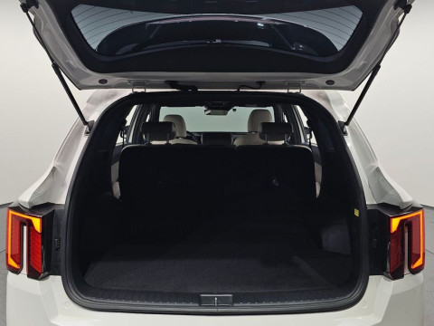 2024 Kia Sorento с пробегом 29 584 км