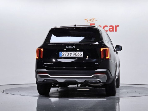 2024 Kia Sorento с пробегом 26 534 км