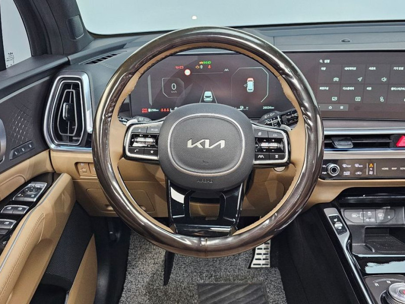 2024 Kia Sorento с пробегом 26 534 км