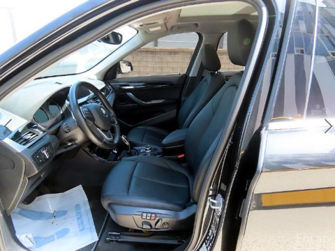 2022 BMW X1 с пробегом 77 635 км