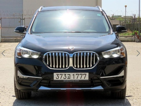 2022 BMW X1 с пробегом 77 635 км