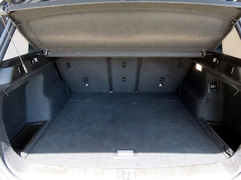 2022 BMW X1 с пробегом 77 635 км