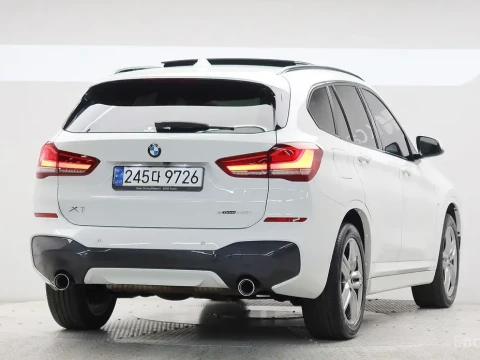 2021 BMW X1 с пробегом 129 922 км