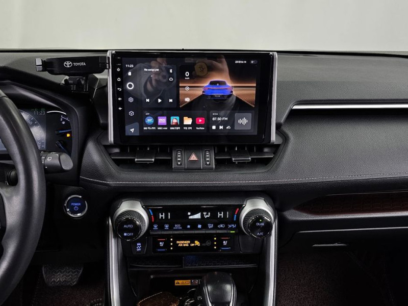 2022 Toyota RAV4 с пробегом 67 877 км