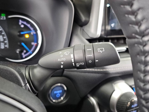 2022 Toyota RAV4 с пробегом 67 877 км