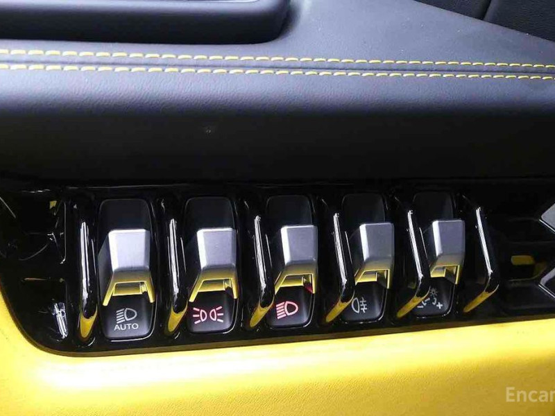 2023 Lamborghini Huracán с пробегом 3 680 км