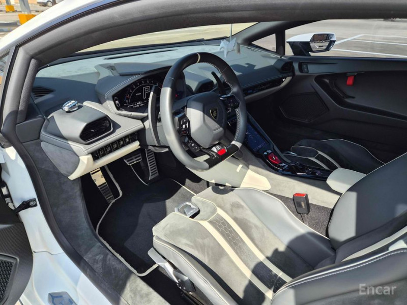 2023 Lamborghini Huracán с пробегом 19 900 км