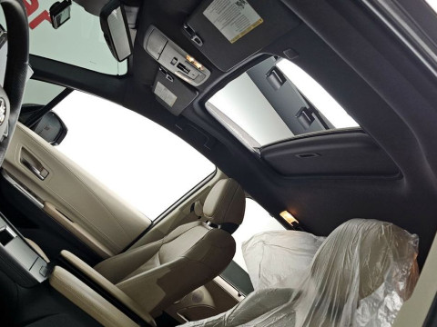 2023 Toyota Sienna с пробегом 81 160 км