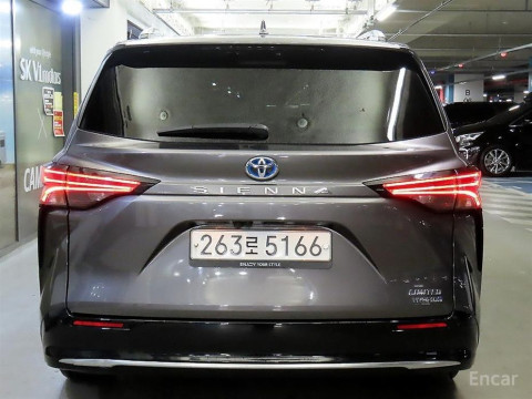 2021 Toyota Sienna с пробегом 101 199 км