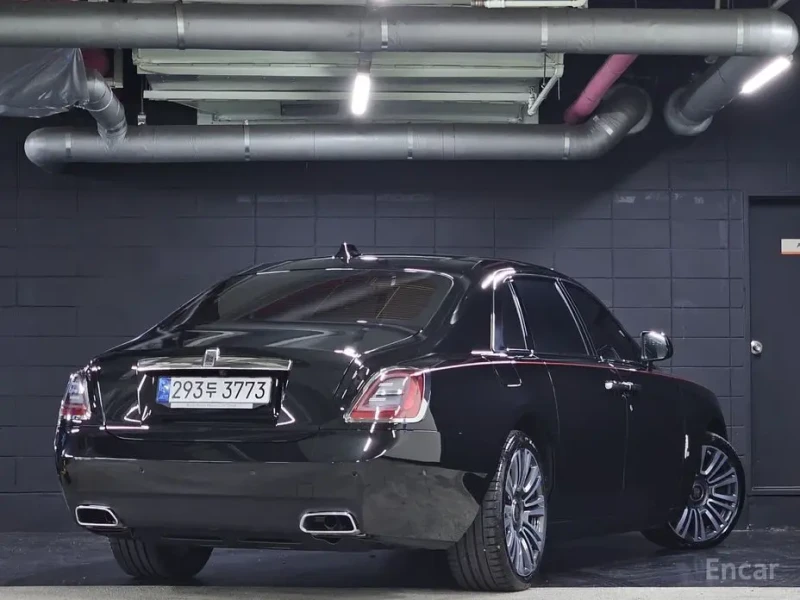 2021 Rolls-Royce Ghost с пробегом 14 000 км