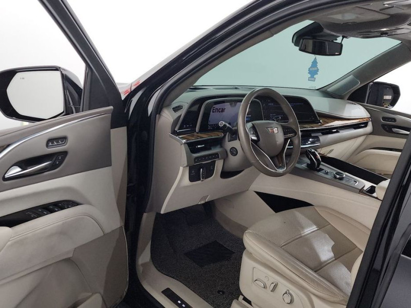 2021 Cadillac Escalade с пробегом 97 471 км