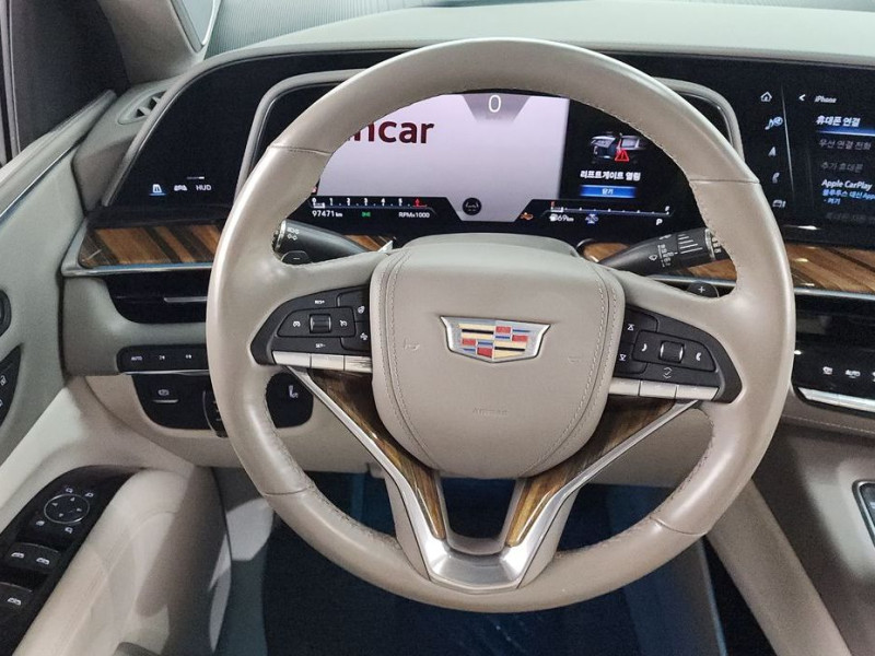 2021 Cadillac Escalade с пробегом 97 471 км