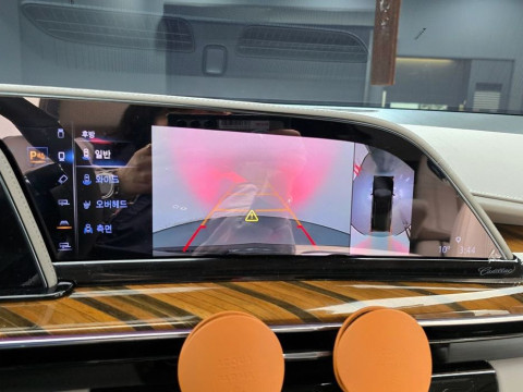 2023 Cadillac Escalade с пробегом 26 633 км