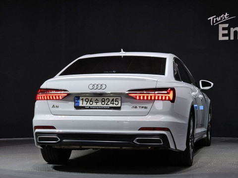 2022 Audi A6 с пробегом 125 275 км