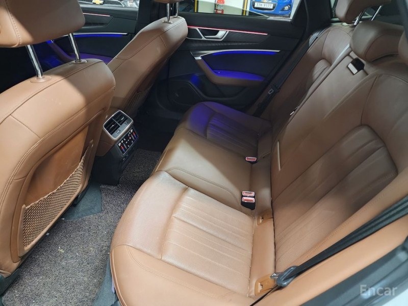 2022 Audi A6 с пробегом 21 988 км