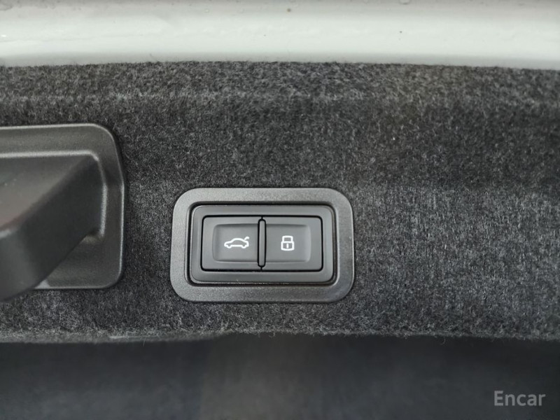 2022 Audi A6 с пробегом 21 988 км