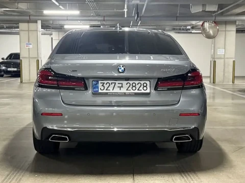 2023 BMW 5 серии с пробегом 41 676 км