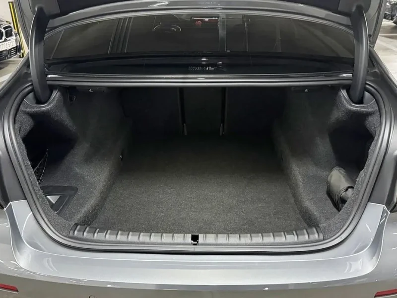 2023 BMW 5 серии с пробегом 41 676 км