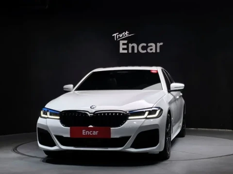 2022 BMW 5 серии с пробегом 37 943 км