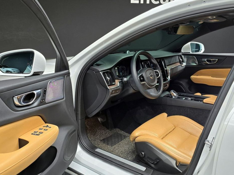 2021 Volvo S60 с пробегом 78 842 км