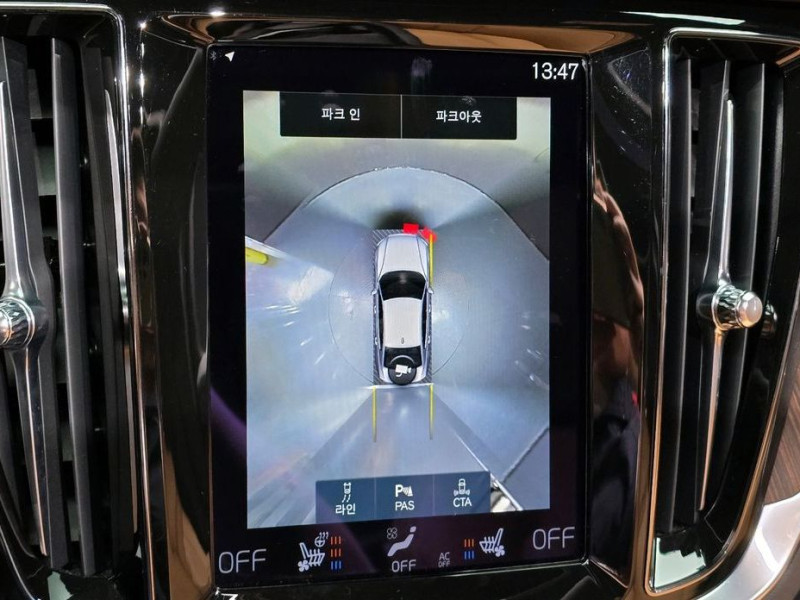 2021 Volvo S60 с пробегом 78 842 км