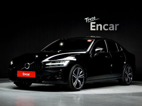 2022 Volvo S60 с пробегом 55 905 км