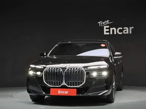2024 BMW 7 серии с пробегом 30 705 км