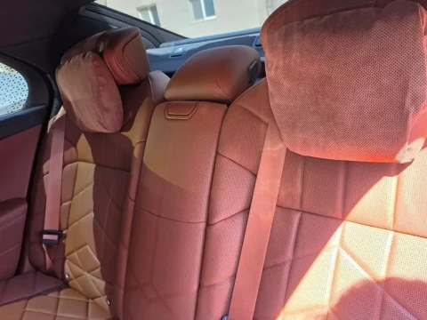 2025 BMW 7 серии с пробегом 13 800 км