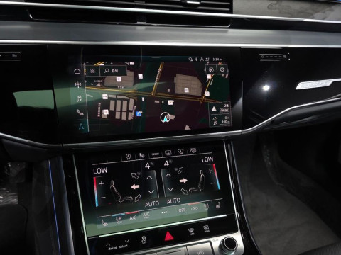 2023 Audi A8 с пробегом 19 436 км