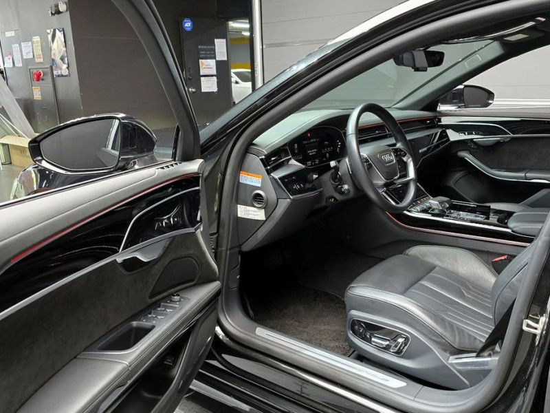 2021 Audi A8 с пробегом 127 445 км