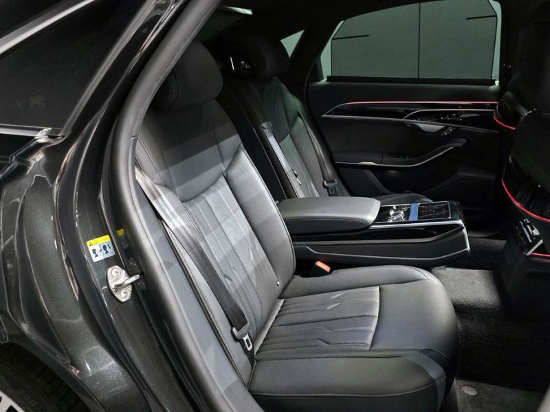 2021 Audi A8 с пробегом 127 445 км